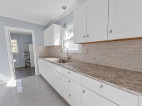 4221 E Toliver Street, Houston TX 77016