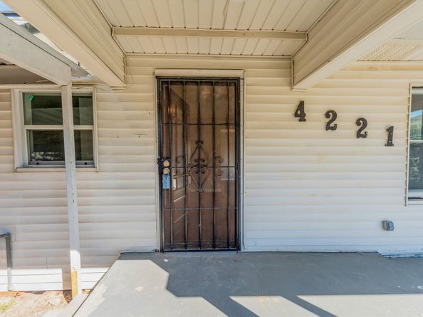 4221 E Toliver Street, Houston TX 77016