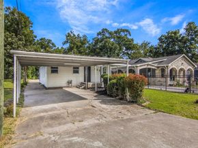 4221 E Toliver Street, Houston TX 77016