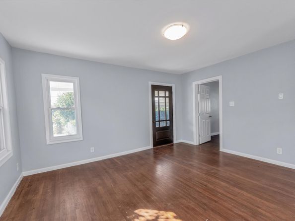 4221 E Toliver Street, Houston TX 77016