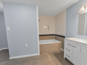 4221 E Toliver Street, Houston TX 77016