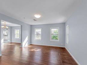 4221 E Toliver Street, Houston TX 77016