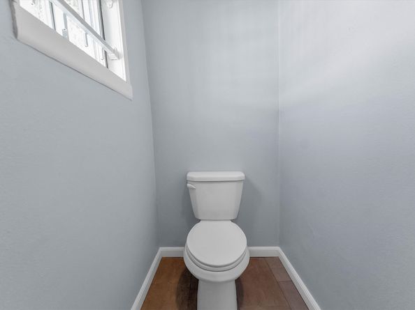 4221 E Toliver Street, Houston TX 77016