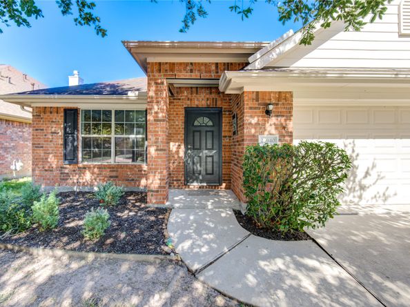 26940 Carriage Manor Lane, Kingwood TX 77339