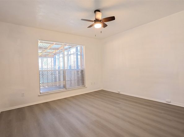 9519 Wellsworth Drive, Houston TX 77083