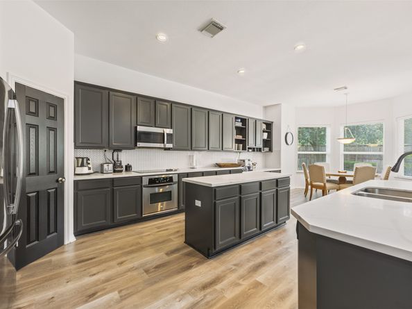 58 S Longsford Circle, Spring TX 77382