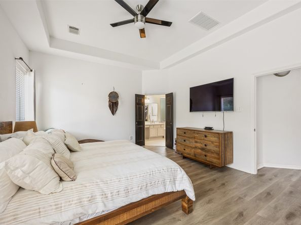 58 S Longsford Circle, Spring TX 77382