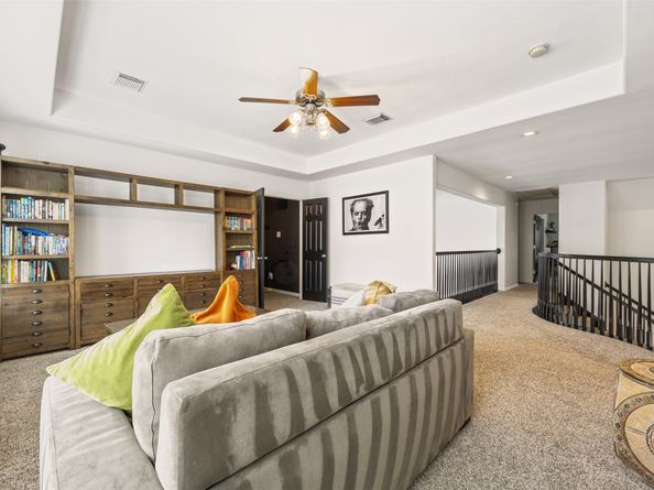 58 S Longsford Circle, Spring TX 77382