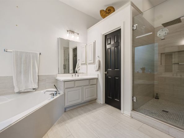 58 S Longsford Circle, Spring TX 77382