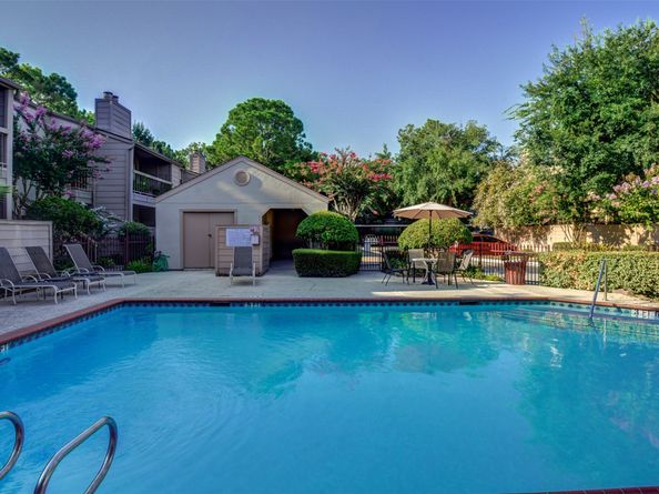 2125 Augusta Drive 63, Houston TX 77057