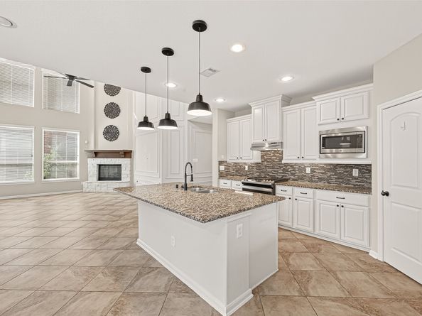 19503 S Coral Honeysuckle Loop, Cypress TX 77433