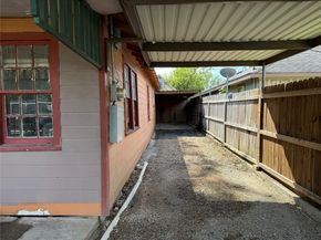 7952 Cinderella Street, Houston TX 77028