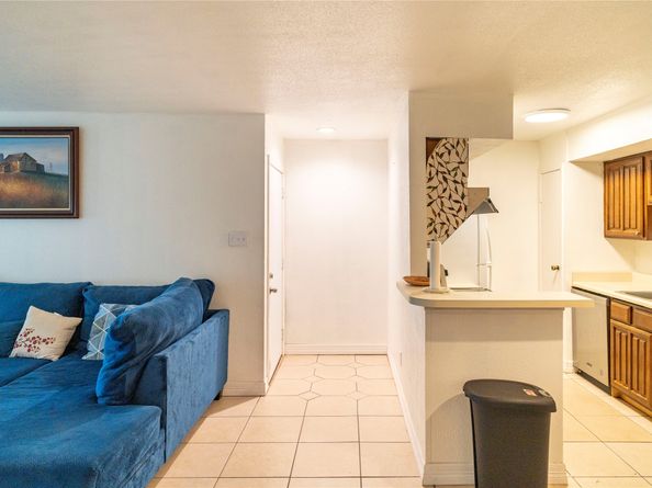 10202 Forum Park Drive 211, Houston TX 77036