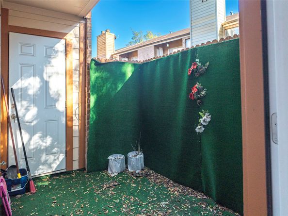 10202 Forum Park Drive 211, Houston TX 77036