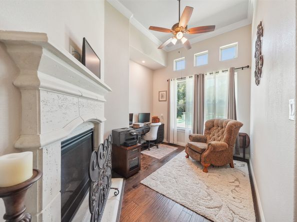 5924 Oak Leaf Court, Conroe TX 77304