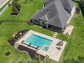 5924 Oak Leaf Court, Conroe TX 77304