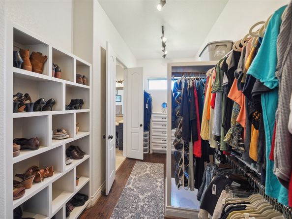 5924 Oak Leaf Court, Conroe TX 77304