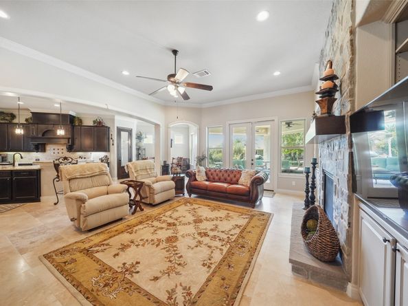 5924 Oak Leaf Court, Conroe TX 77304