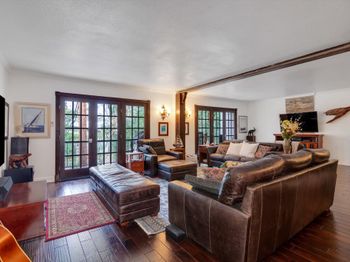 2224 S Piney Point Road