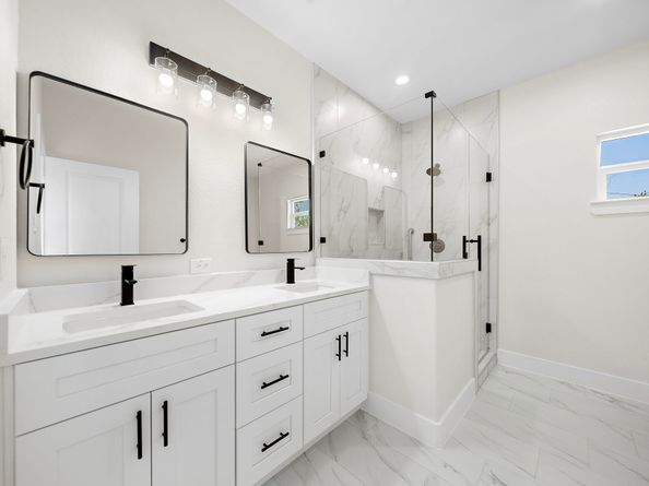 7714 N Howton Street, Houston TX 77028