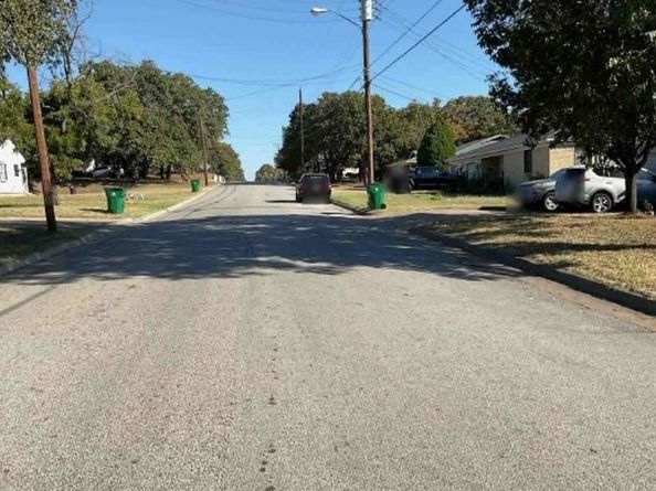 2017 Eden Avenue, Haltom City TX 76117