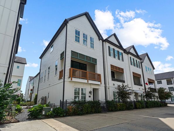 3411 Timbergrove Heights Street, Houston TX 77008