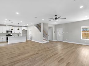 813 Barbara Mae Street, Houston TX 77015