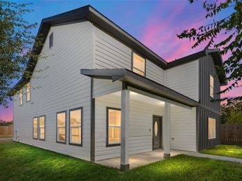 813 Barbara Mae Street