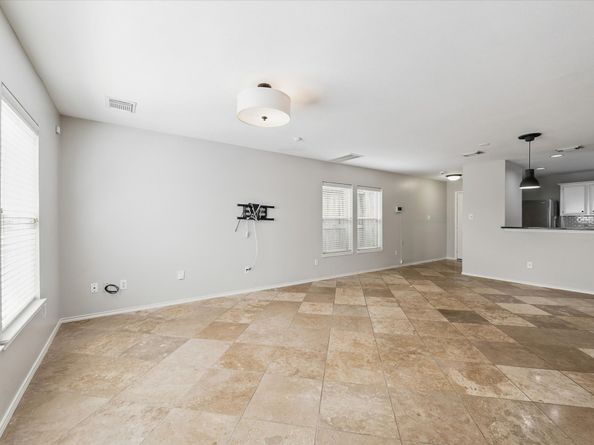 1707 Redwing Cove Drive, Houston TX 77009