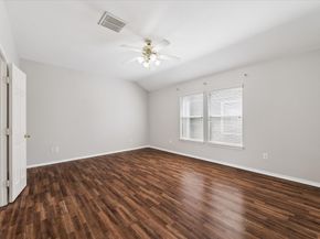 1707 Redwing Cove Drive, Houston TX 77009