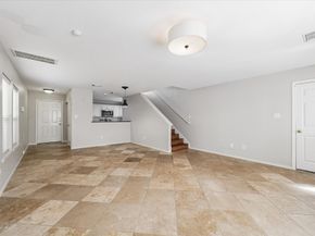 1707 Redwing Cove Drive, Houston TX 77009