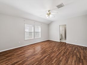 1707 Redwing Cove Drive, Houston TX 77009