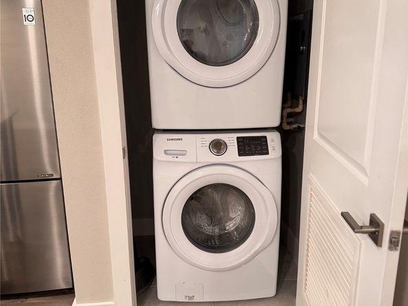 4819 Caroline Street 103, Houston TX 77004