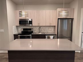 4819 Caroline Street 103, Houston TX 77004