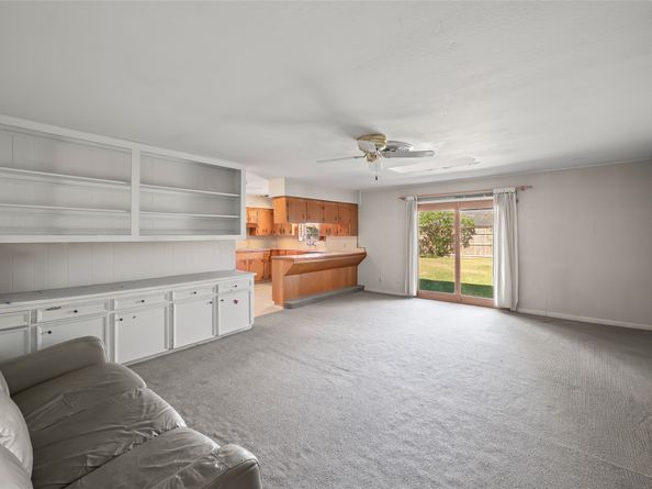 10166 Brinwood Drive, Houston TX 77043