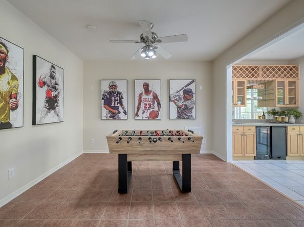 14 Redland Place, The Woodlands TX 77382