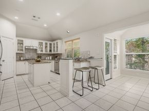 14 Redland Place, The Woodlands TX 77382