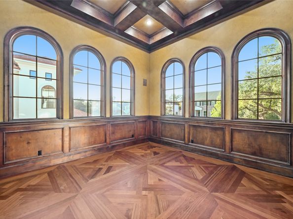 4811 Braesvalley Drive, Houston TX 77096