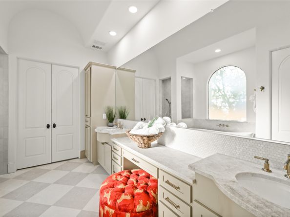 4811 Braesvalley Drive, Houston TX 77096