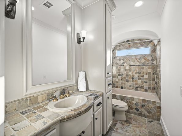 4811 Braesvalley Drive, Houston TX 77096