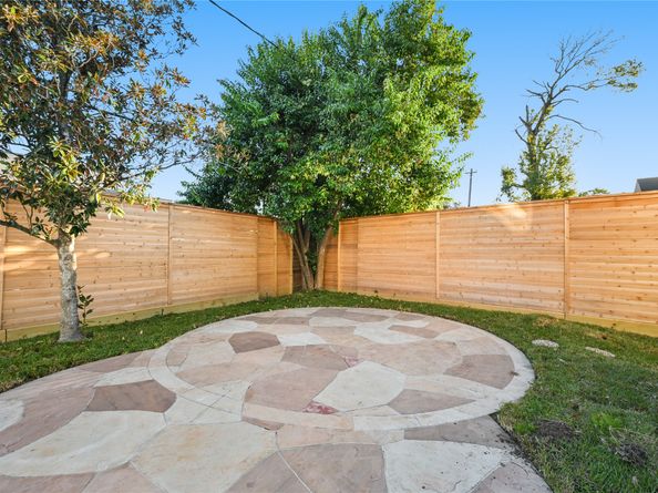 4811 Braesvalley Drive, Houston TX 77096