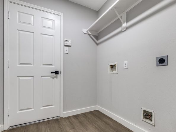 2103 Laurel Arbor Drive, Houston TX 77014