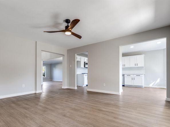 2103 Laurel Arbor Drive, Houston TX 77014