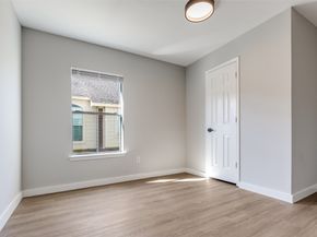 2103 Laurel Arbor Drive, Houston TX 77014