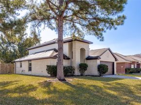 2103 Laurel Arbor Drive, Houston TX 77014