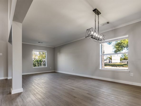 2103 Laurel Arbor Drive, Houston TX 77014