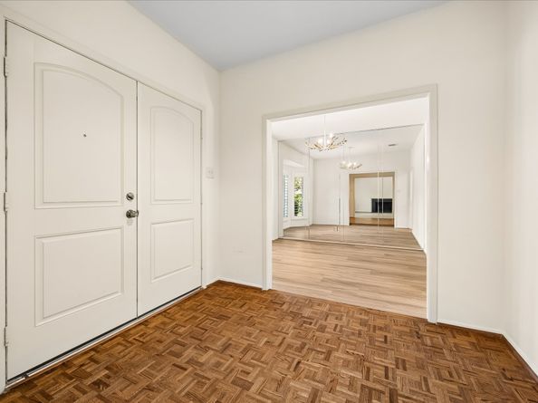 2725 S Glen Haven Boulevard, Houston TX 77025