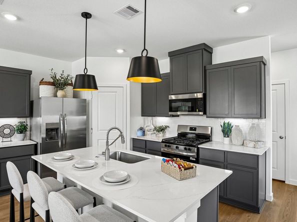 833 Gran Torino Drive, Houston TX 77047