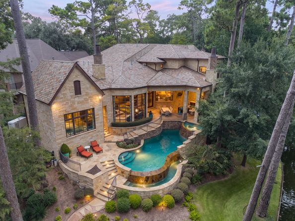 50 Patti Lynn Lane, Houston TX 77024