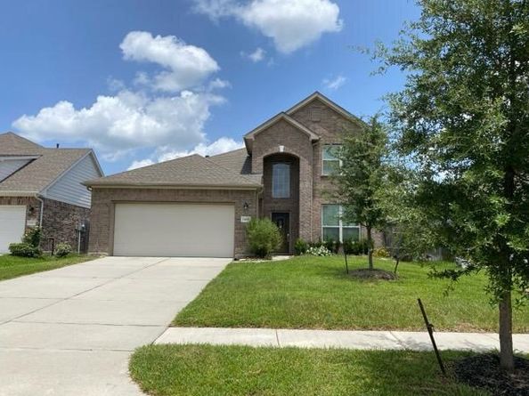 24019 Hawthorn Lakes Drive, New Caney TX 77357